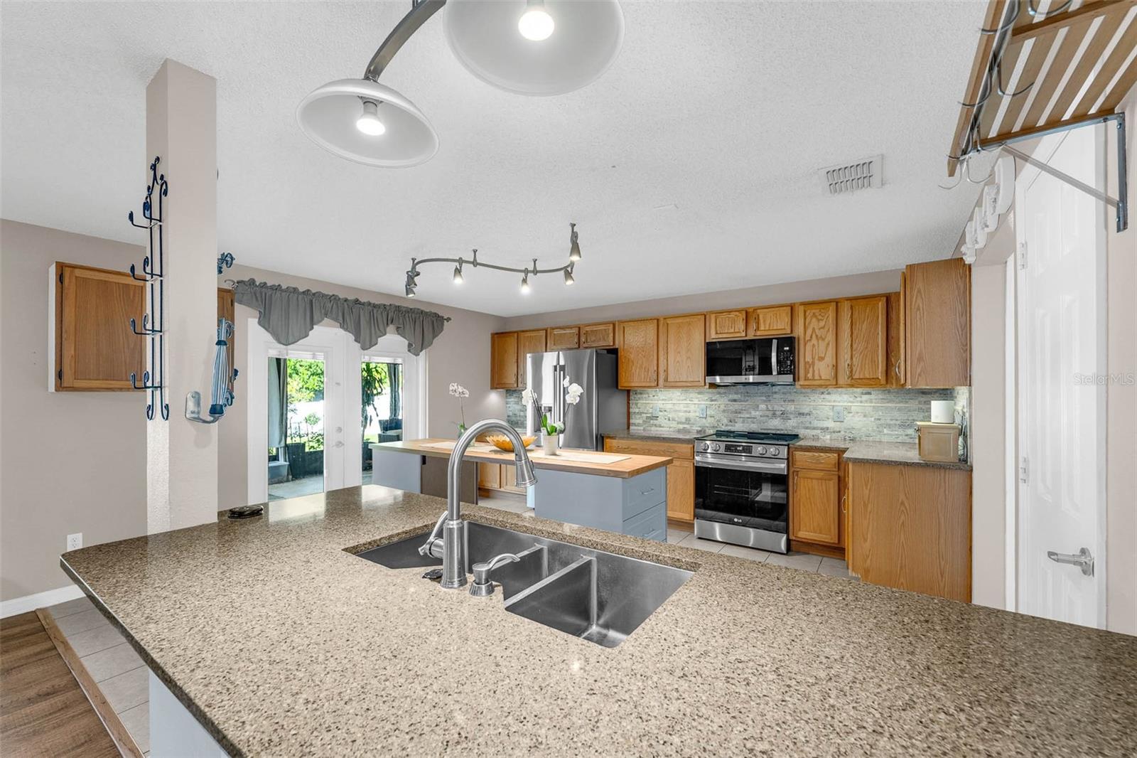 Image 19 of 53 For 754 Bristol Forest Way
