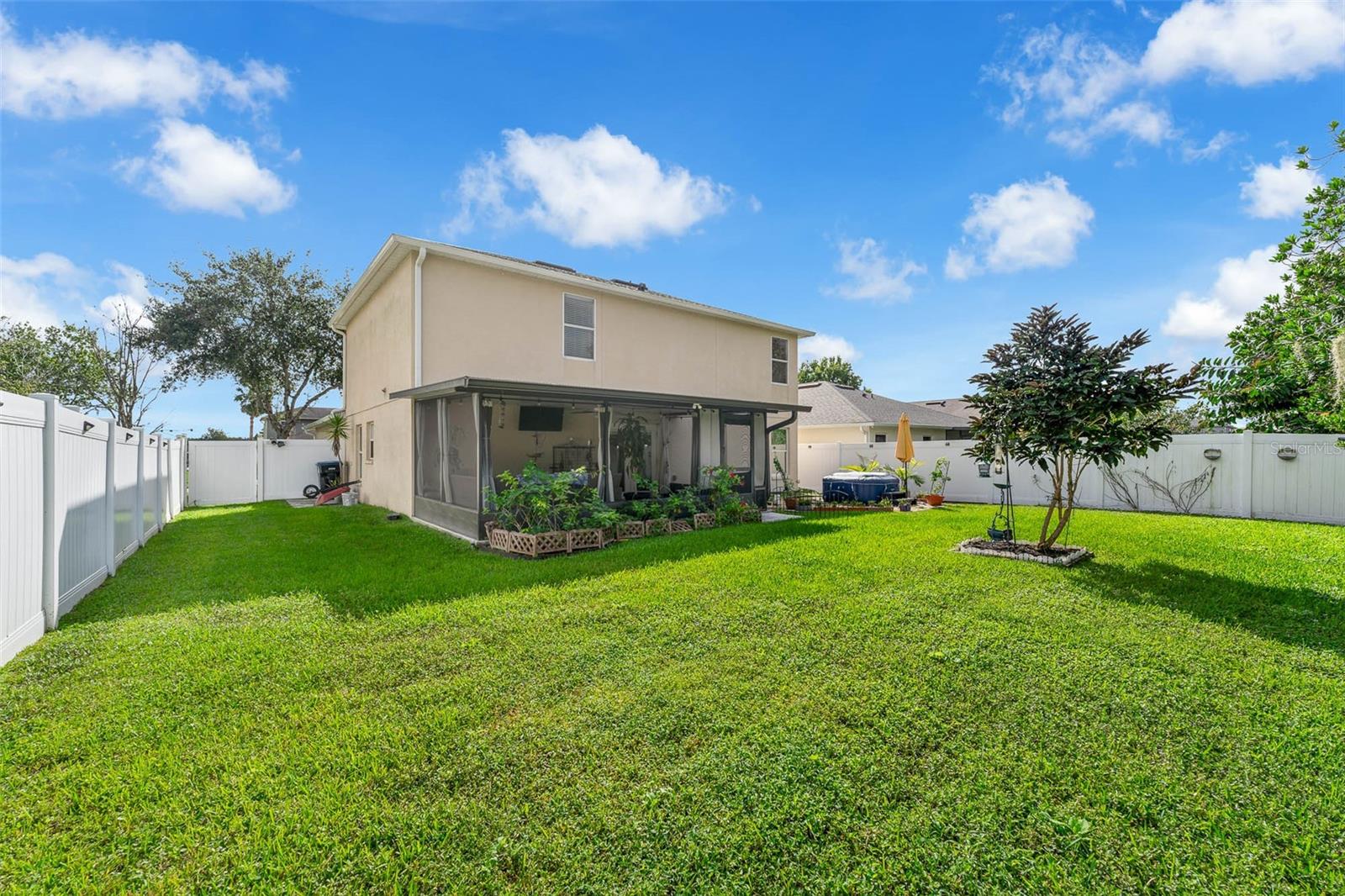 Image 41 of 53 For 754 Bristol Forest Way
