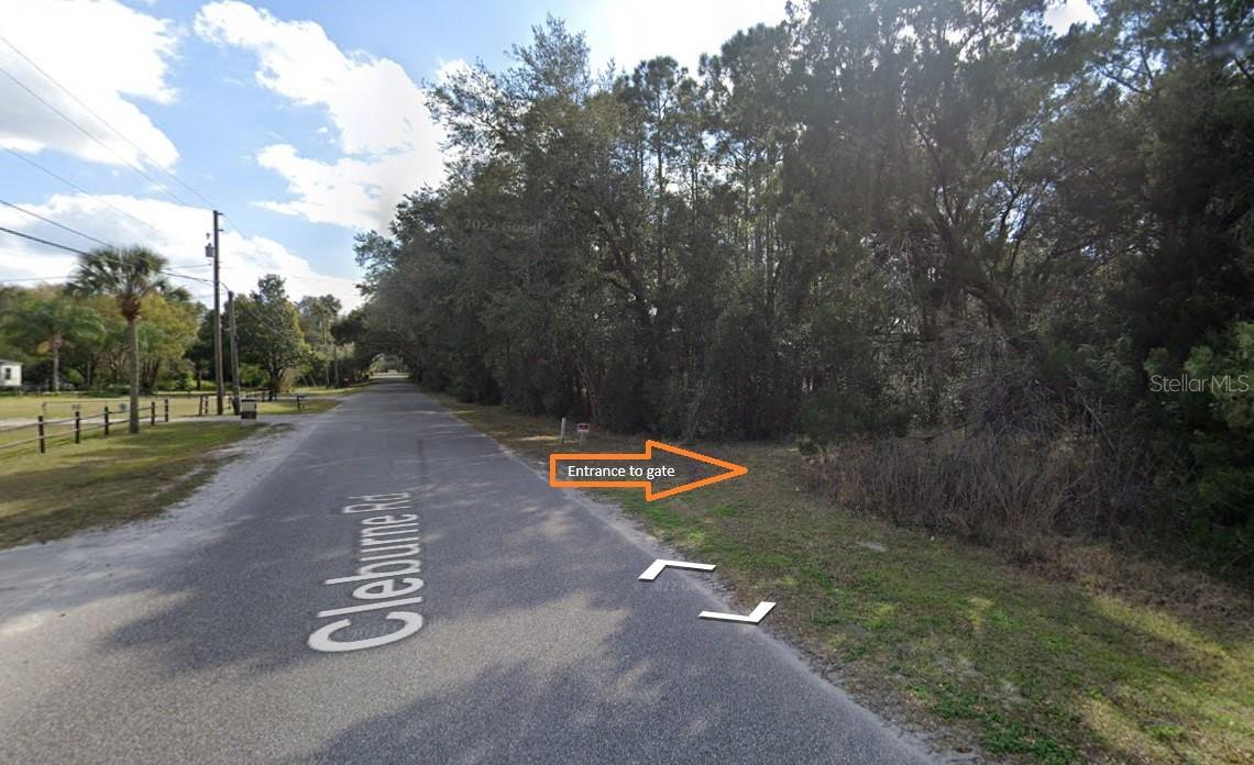 Image 3 of 13 For 2900 Cleburne Road