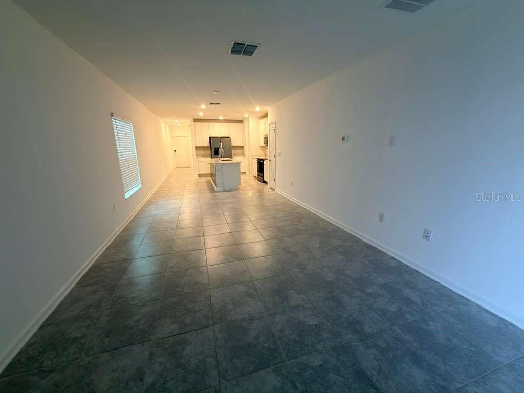 Image 11 of 22 For 207 Aqua Avenue