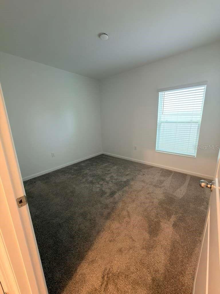 Image 12 of 22 For 207 Aqua Avenue