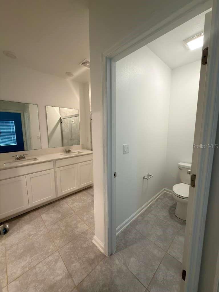 Image 17 of 22 For 207 Aqua Avenue