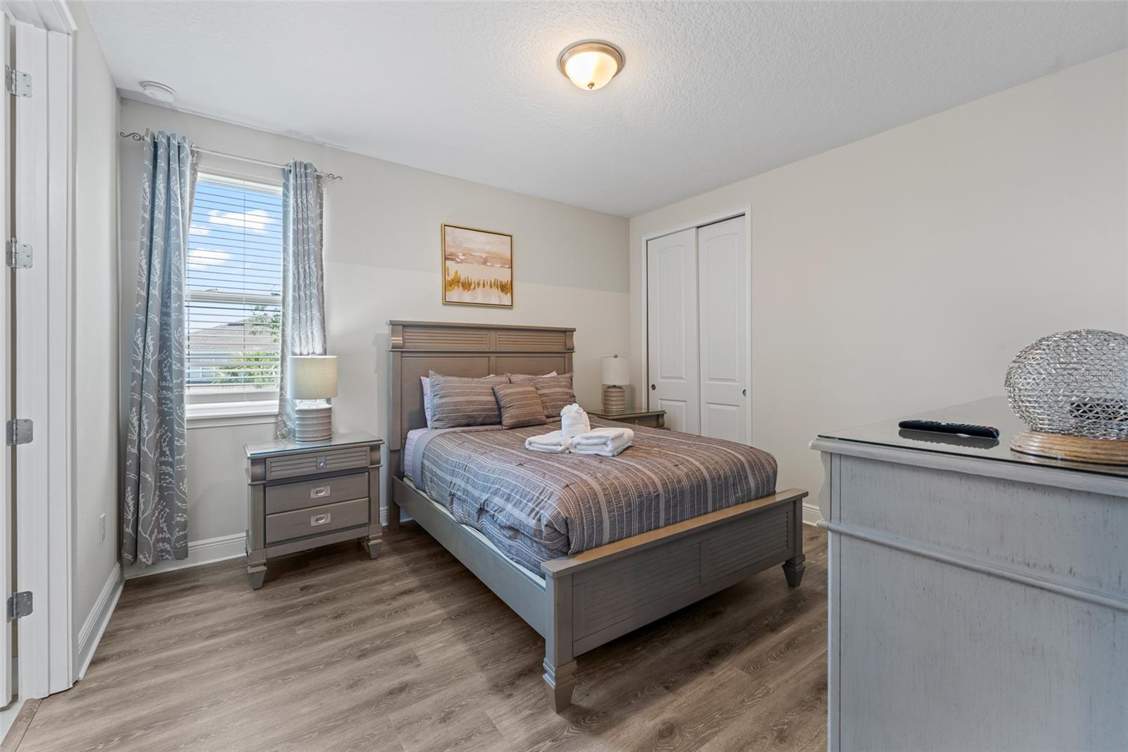 Image 15 of 46 For 7392 Marker Avenue