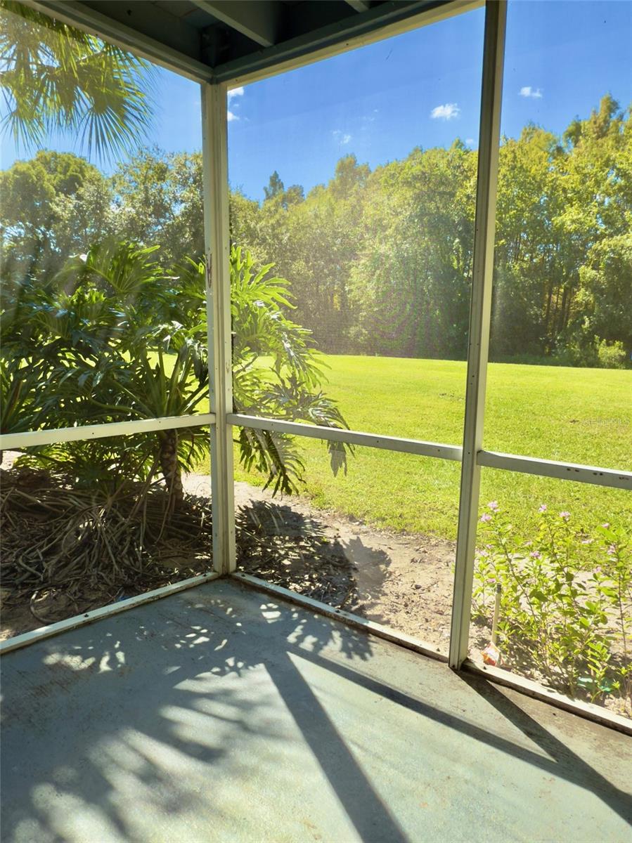 Image 27 of 46 For 3846 Bay Club Circle 104