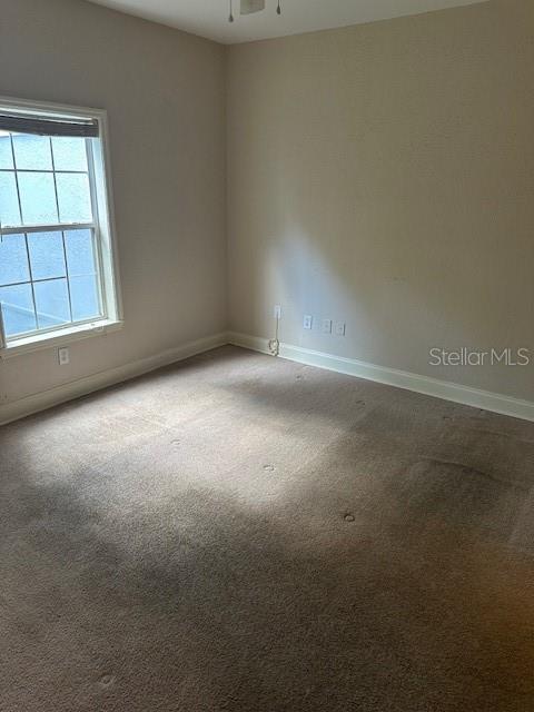 Image 10 of 11 For 3561 Conroy Road 226