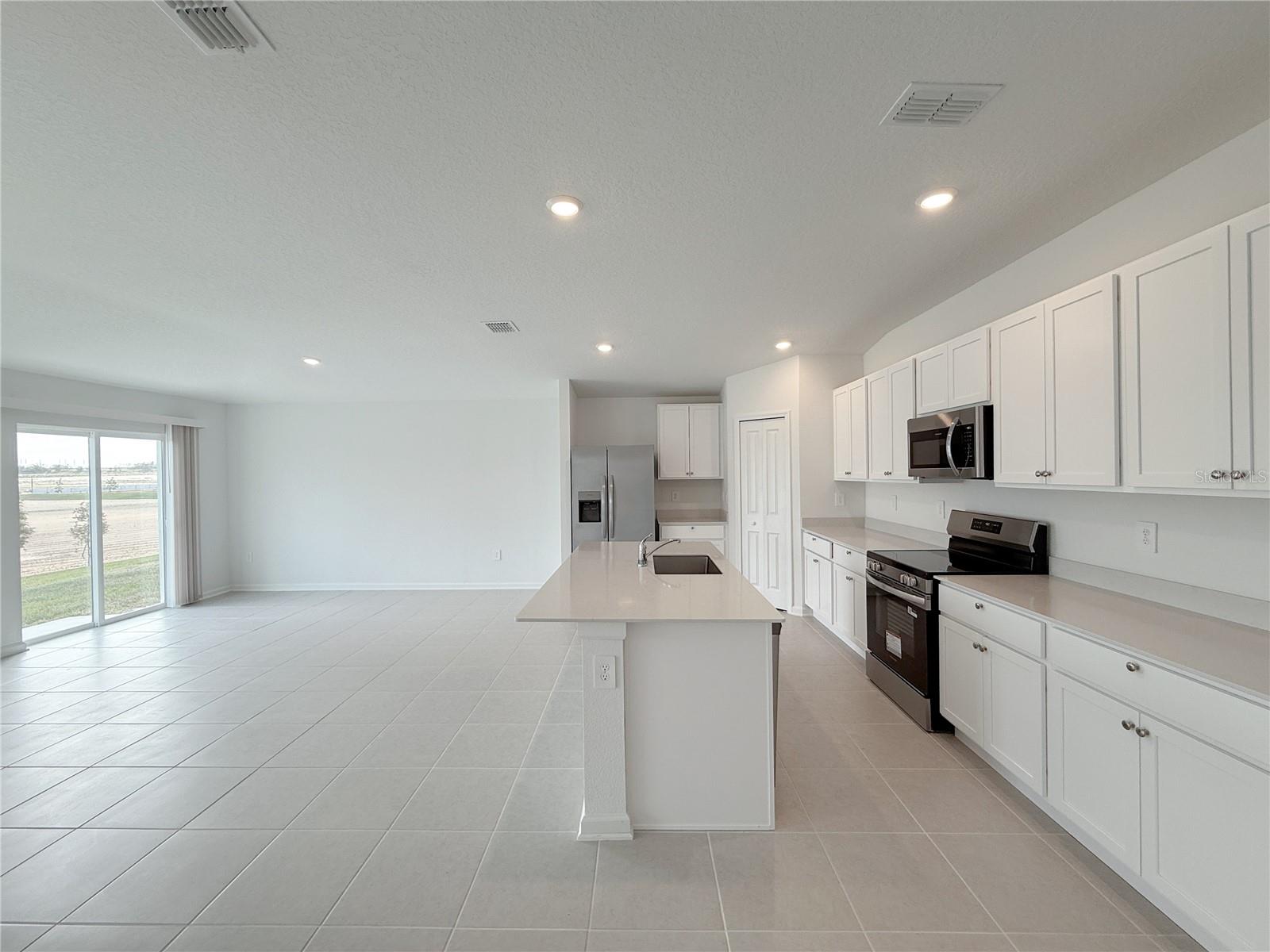 Image 3 of 29 For 2358 Mckinley Drive