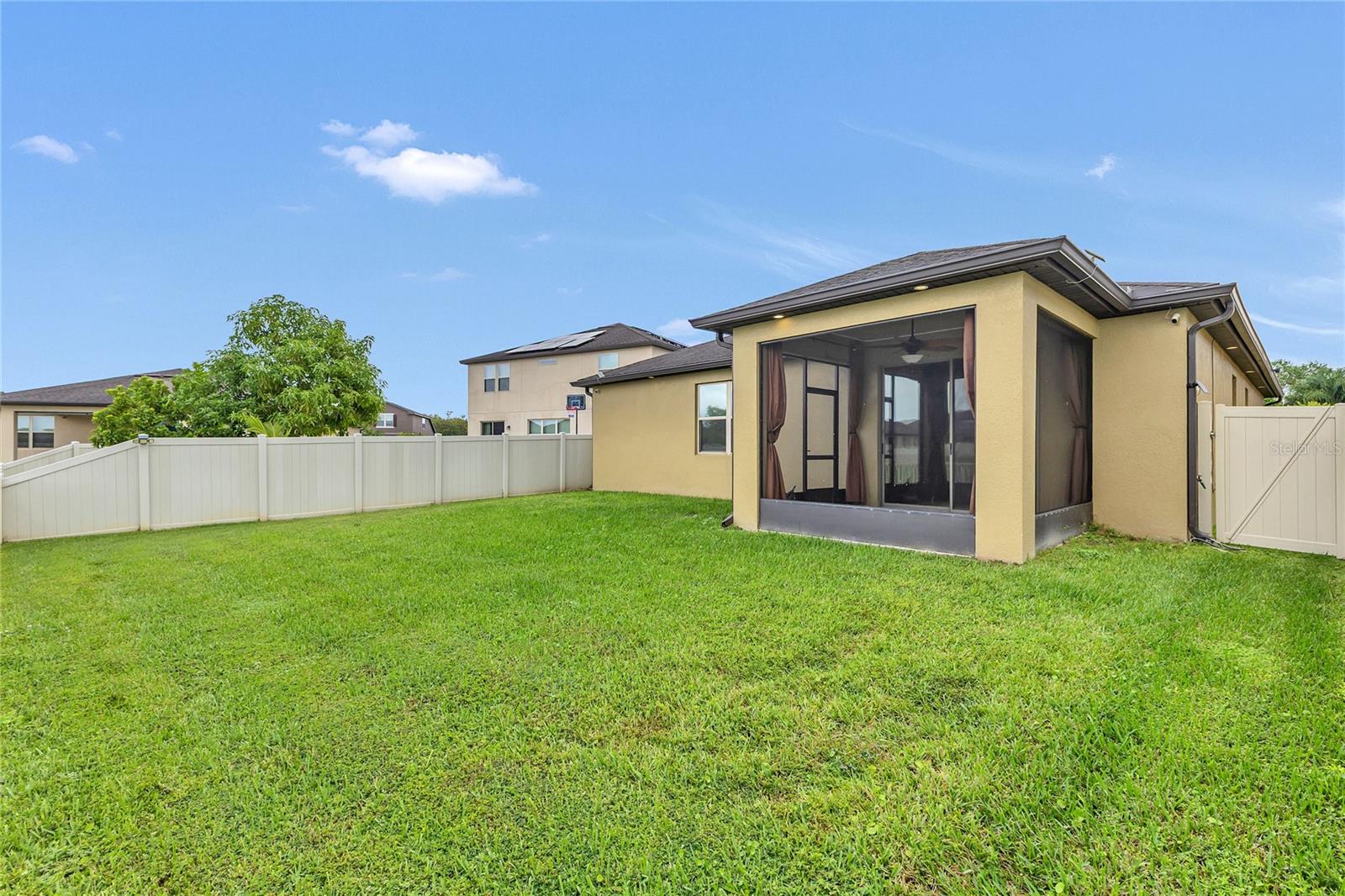 Image 21 of 29 For 3649 Moca Drive