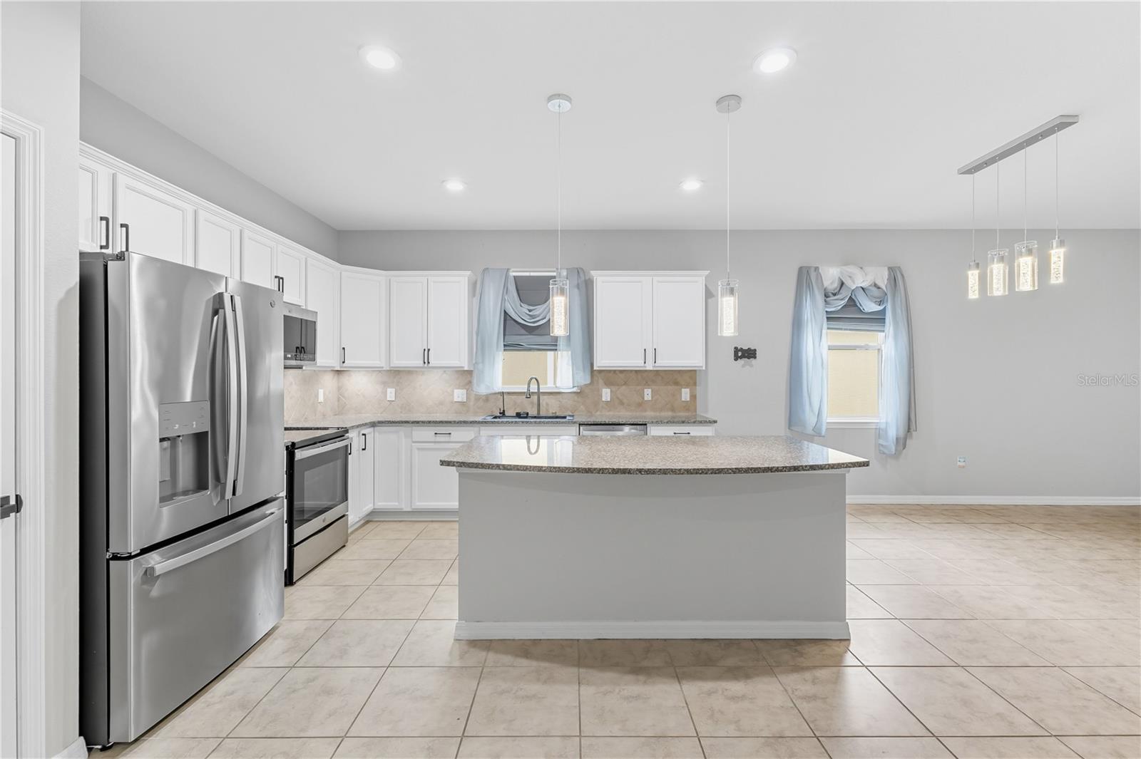 Image 4 of 29 For 3649 Moca Drive