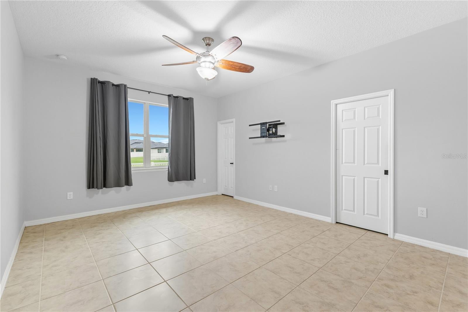 Image 9 of 29 For 3649 Moca Drive