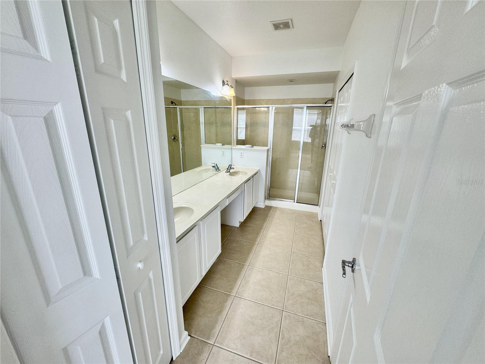 Image 18 of 52 For 6462 Cantua Lane 106