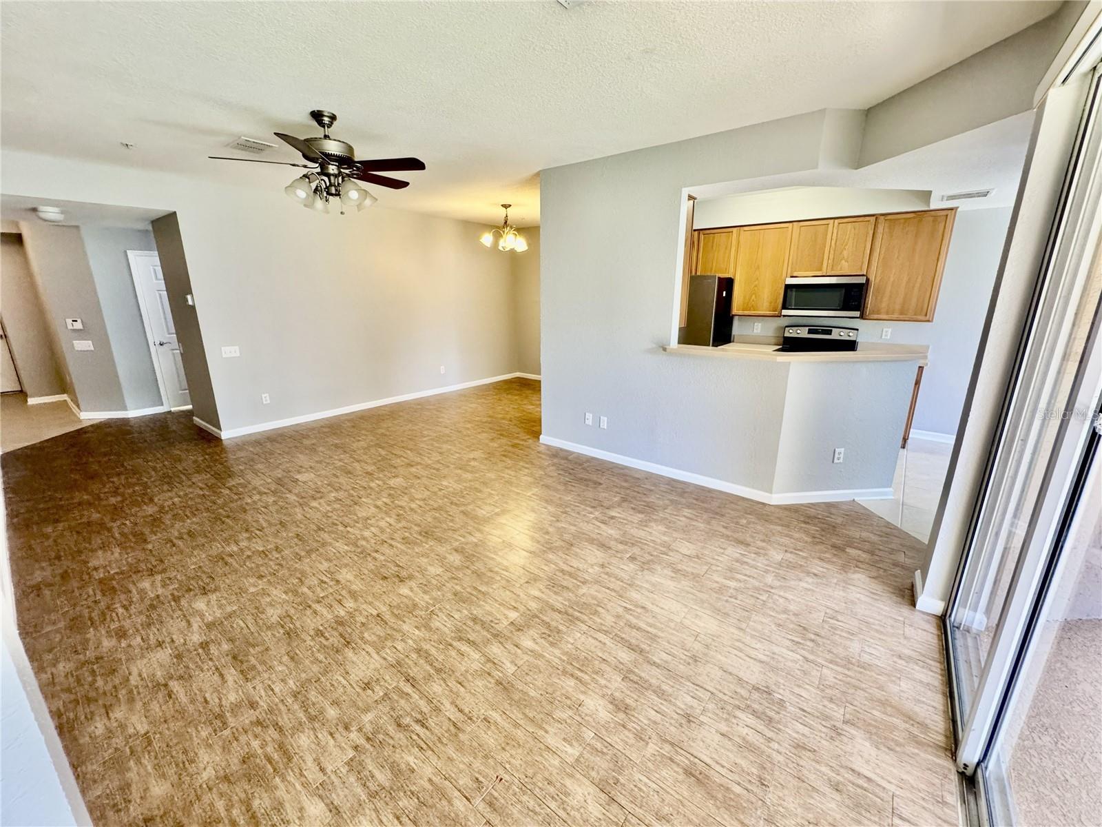 Image 9 of 52 For 6462 Cantua Lane 106