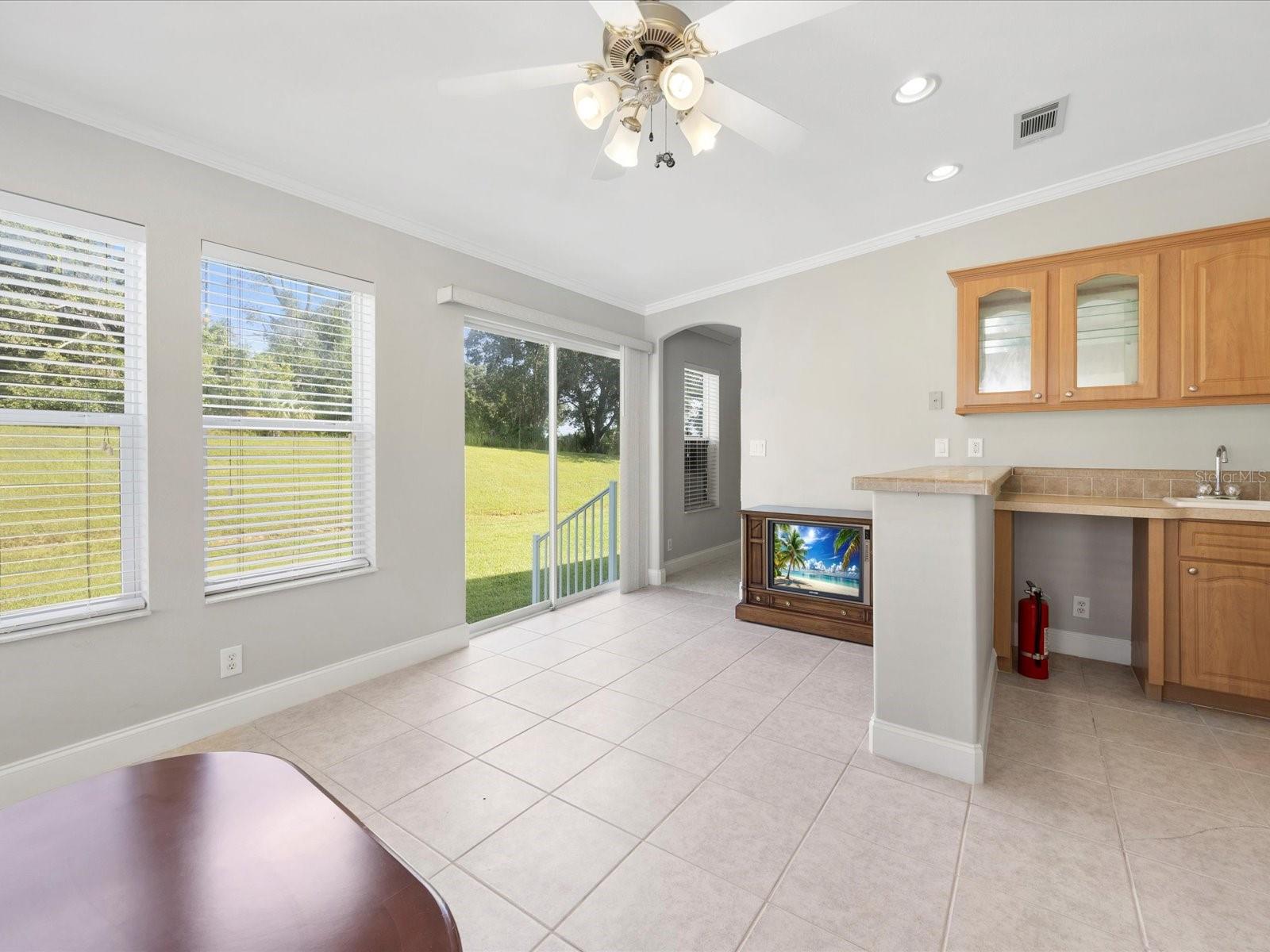 Image 14 of 45 For 4135 Greenbluff Court 796