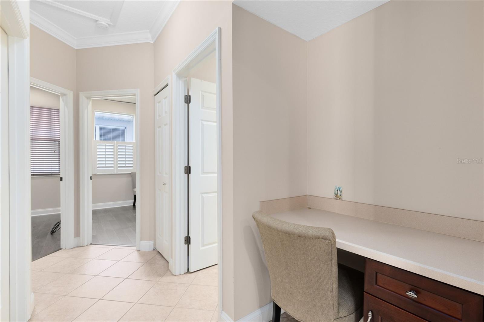 Image 11 of 39 For 4019 Alcott Circle