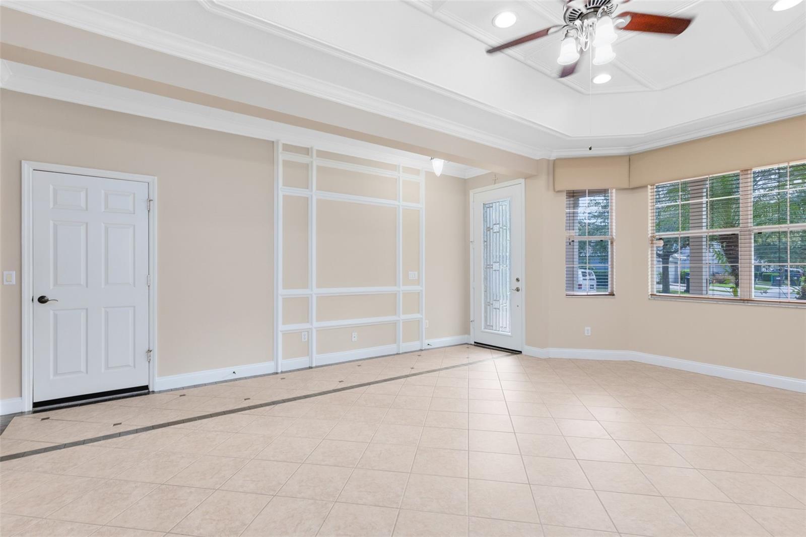 Image 17 of 39 For 4019 Alcott Circle