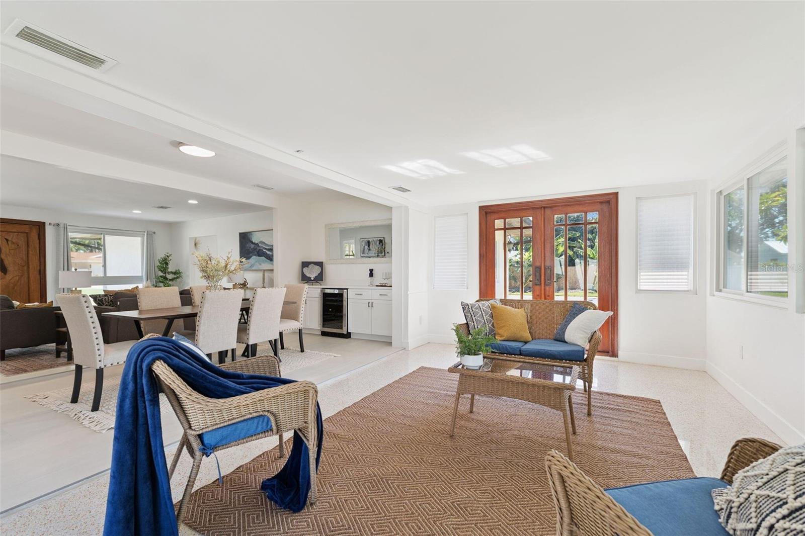 Image 13 of 31 For 2335 Tropical Shores Drive Se
