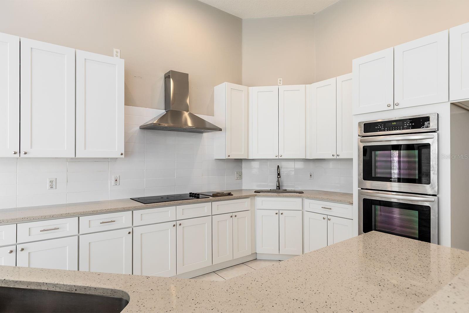 Image 14 of 58 For 14682 Braddock Oak Drive