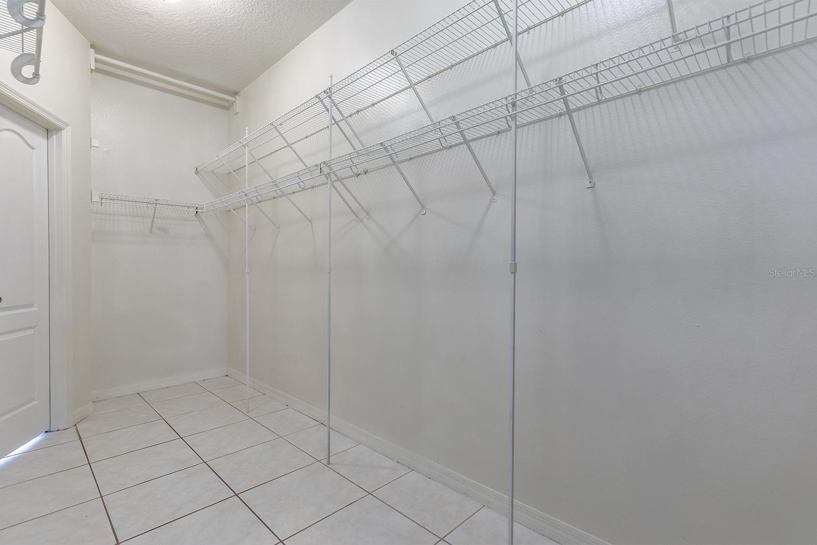 Image 21 of 58 For 14682 Braddock Oak Drive