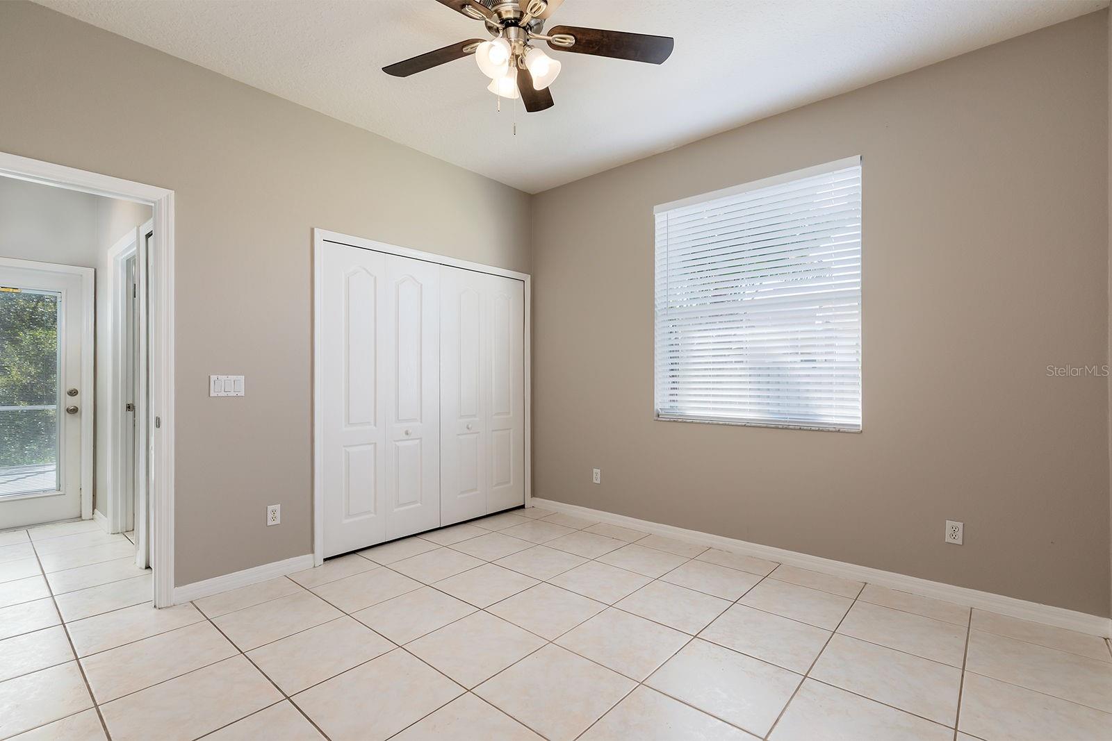 Image 27 of 58 For 14682 Braddock Oak Drive
