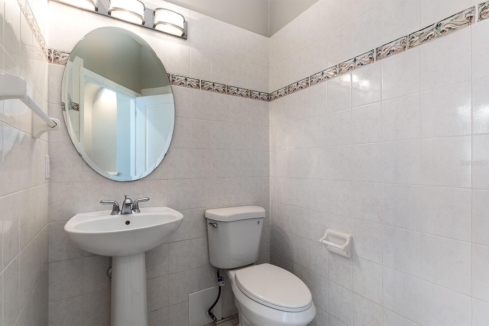 Image 30 of 58 For 14682 Braddock Oak Drive