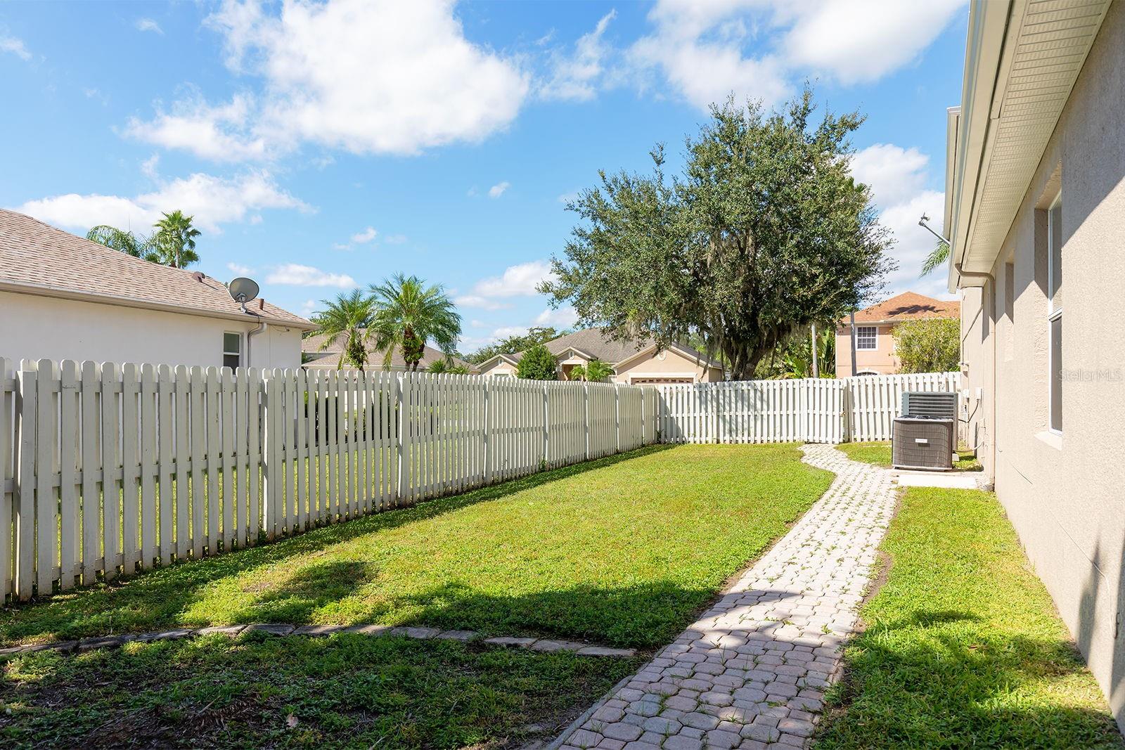 Image 42 of 58 For 14682 Braddock Oak Drive