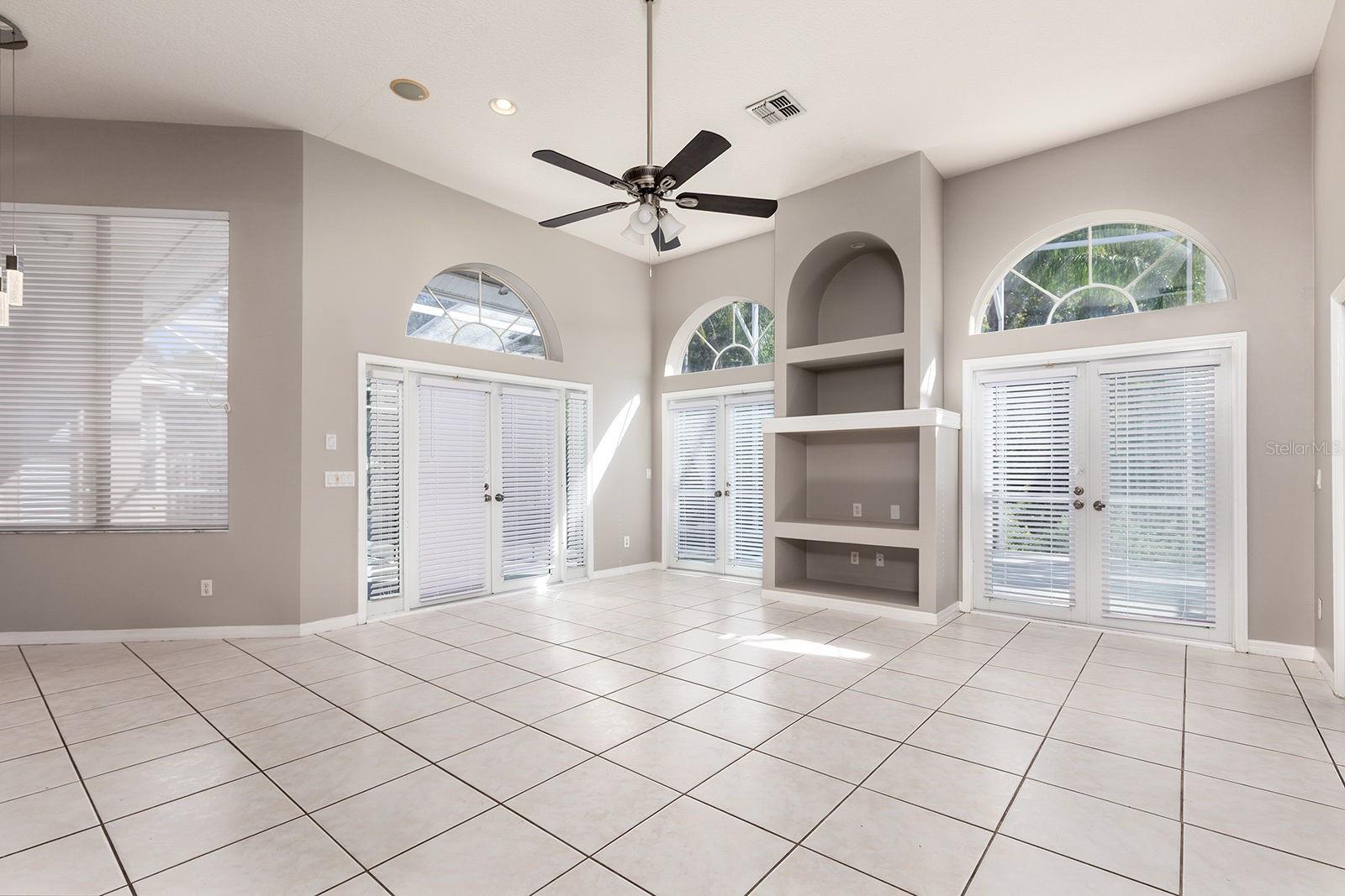 Image 9 of 58 For 14682 Braddock Oak Drive