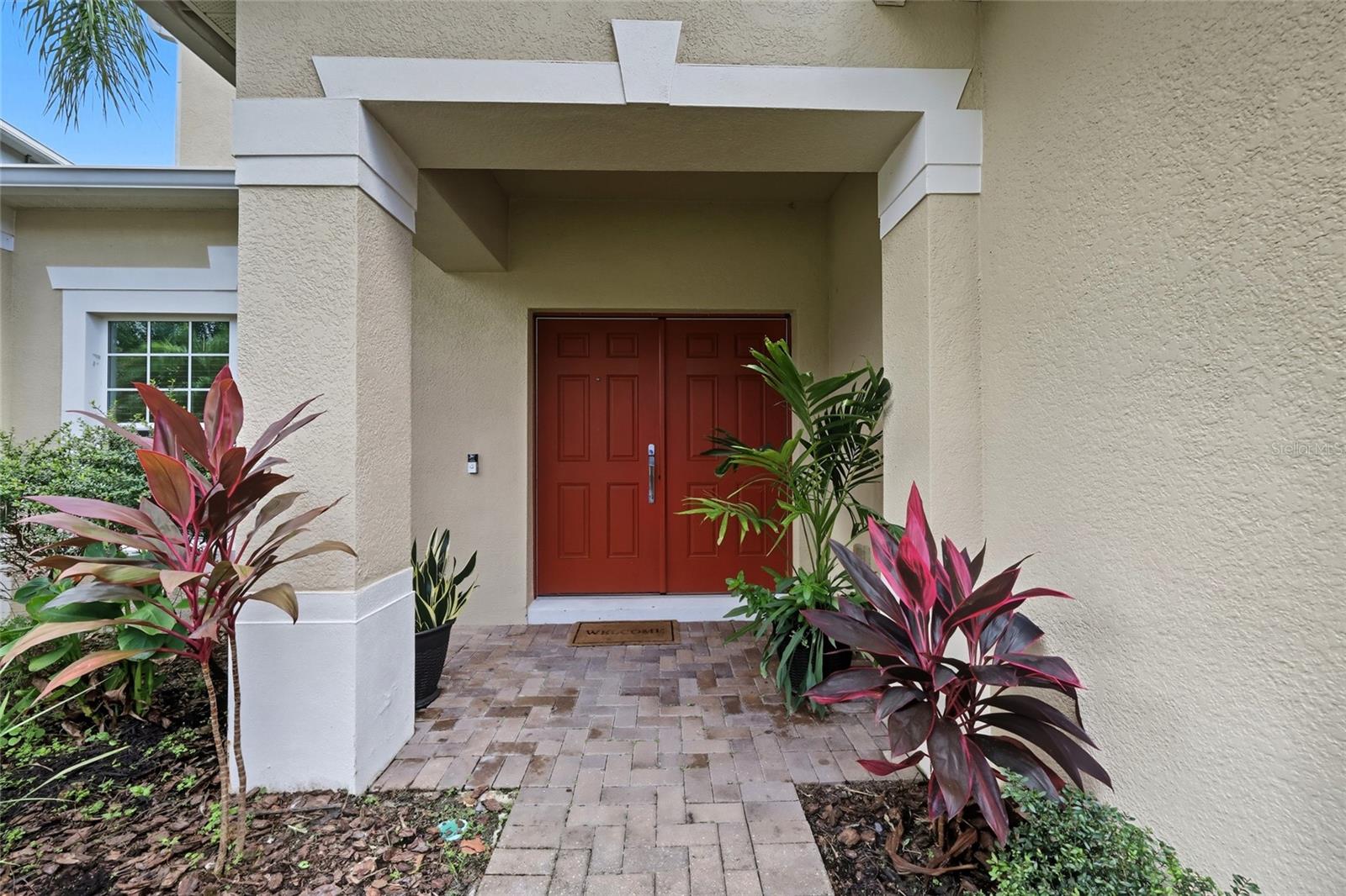 Image 3 of 52 For 9117 Oak Commons Way