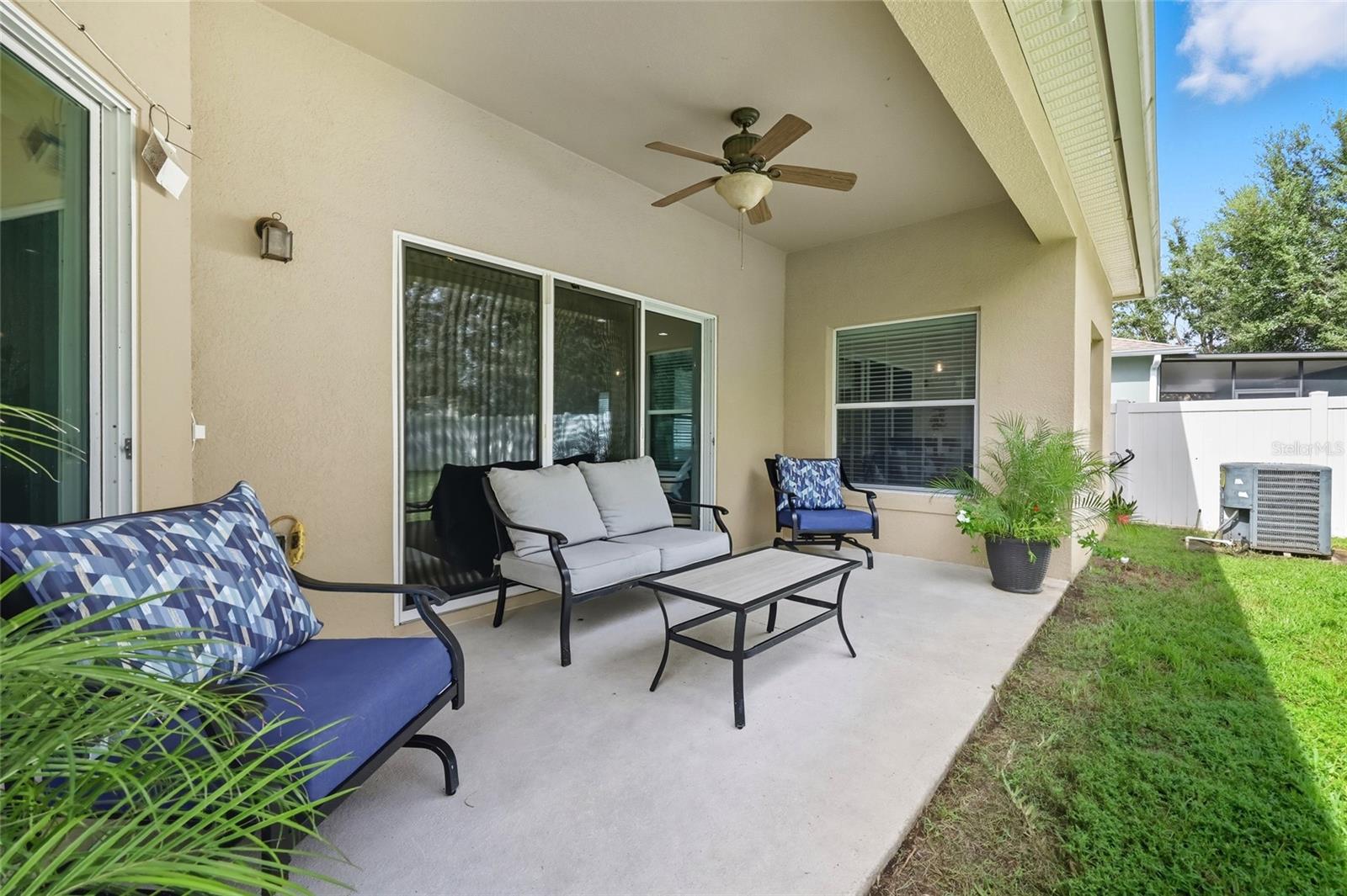 Image 32 of 52 For 9117 Oak Commons Way