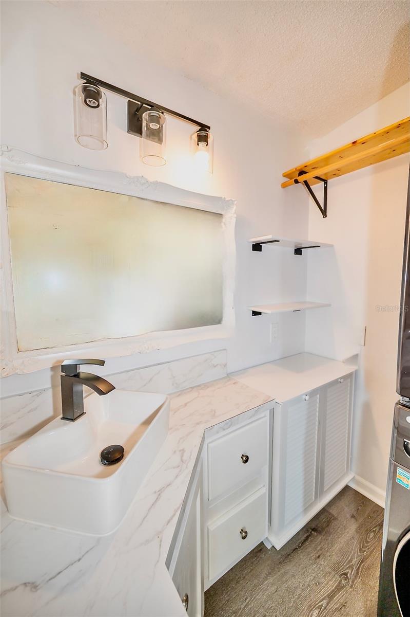 Image 31 of 51 For 24841 Pine Hill