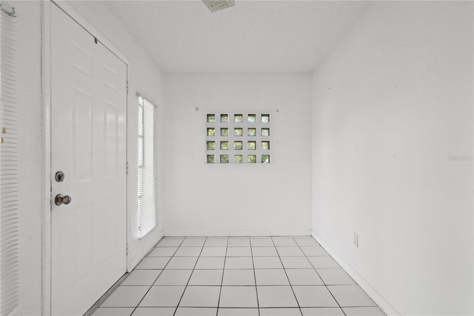 Image 4 of 26 For 10 Kepner Street