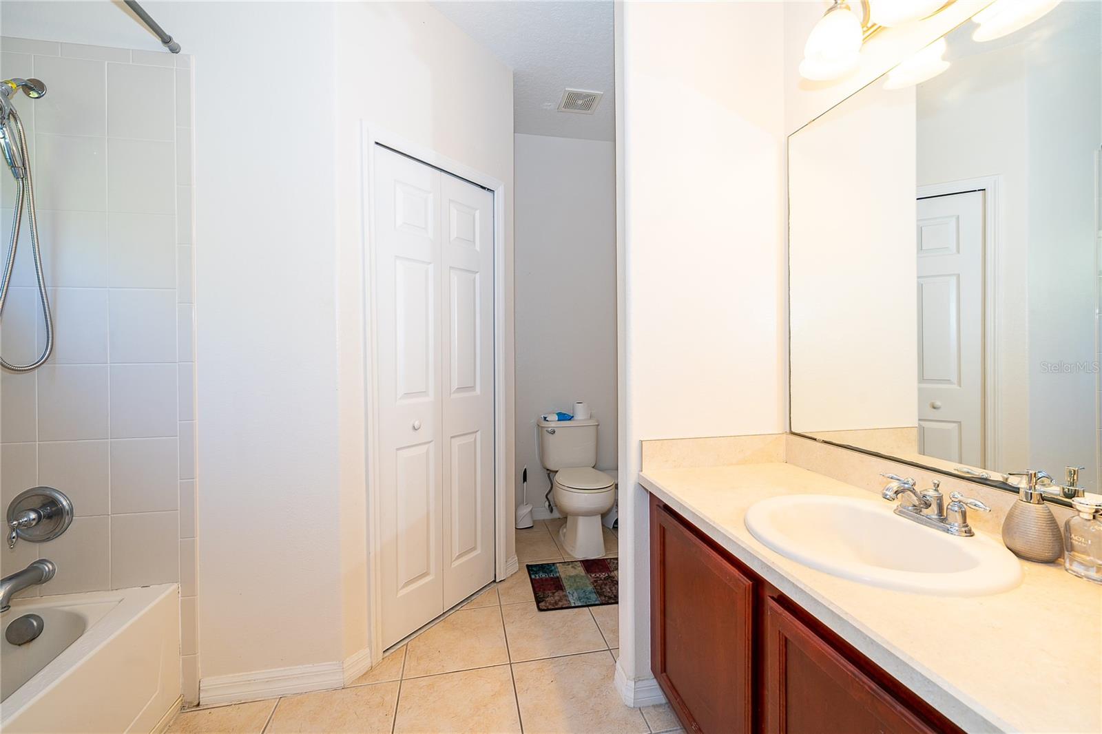 Image 20 of 30 For 6011 Apollos Corner Way