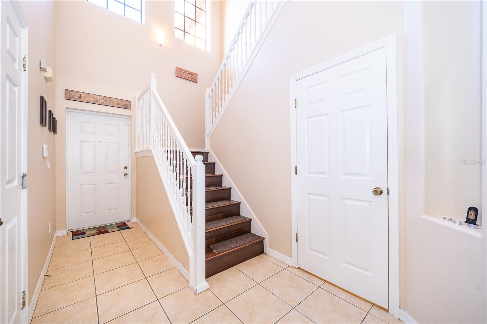 Image 3 of 30 For 6011 Apollos Corner Way