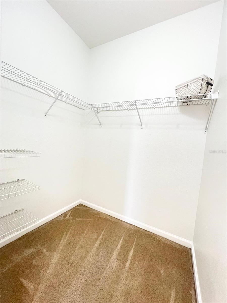 Image 23 of 40 For 8101 Coconut Palm Way 205