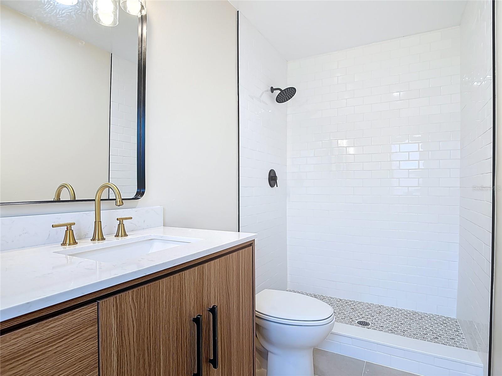 Image 23 of 40 For 105 Powderhorn Court