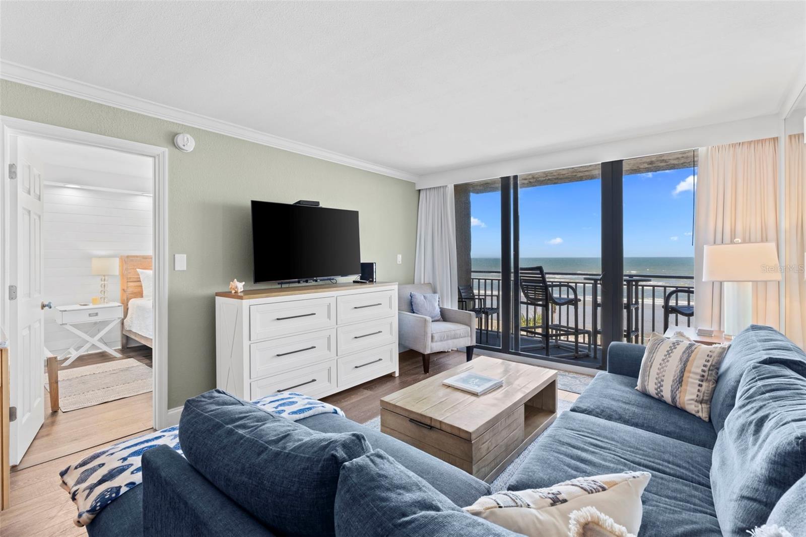 Image 16 of 40 For 2401 Atlantic Avenue 503a