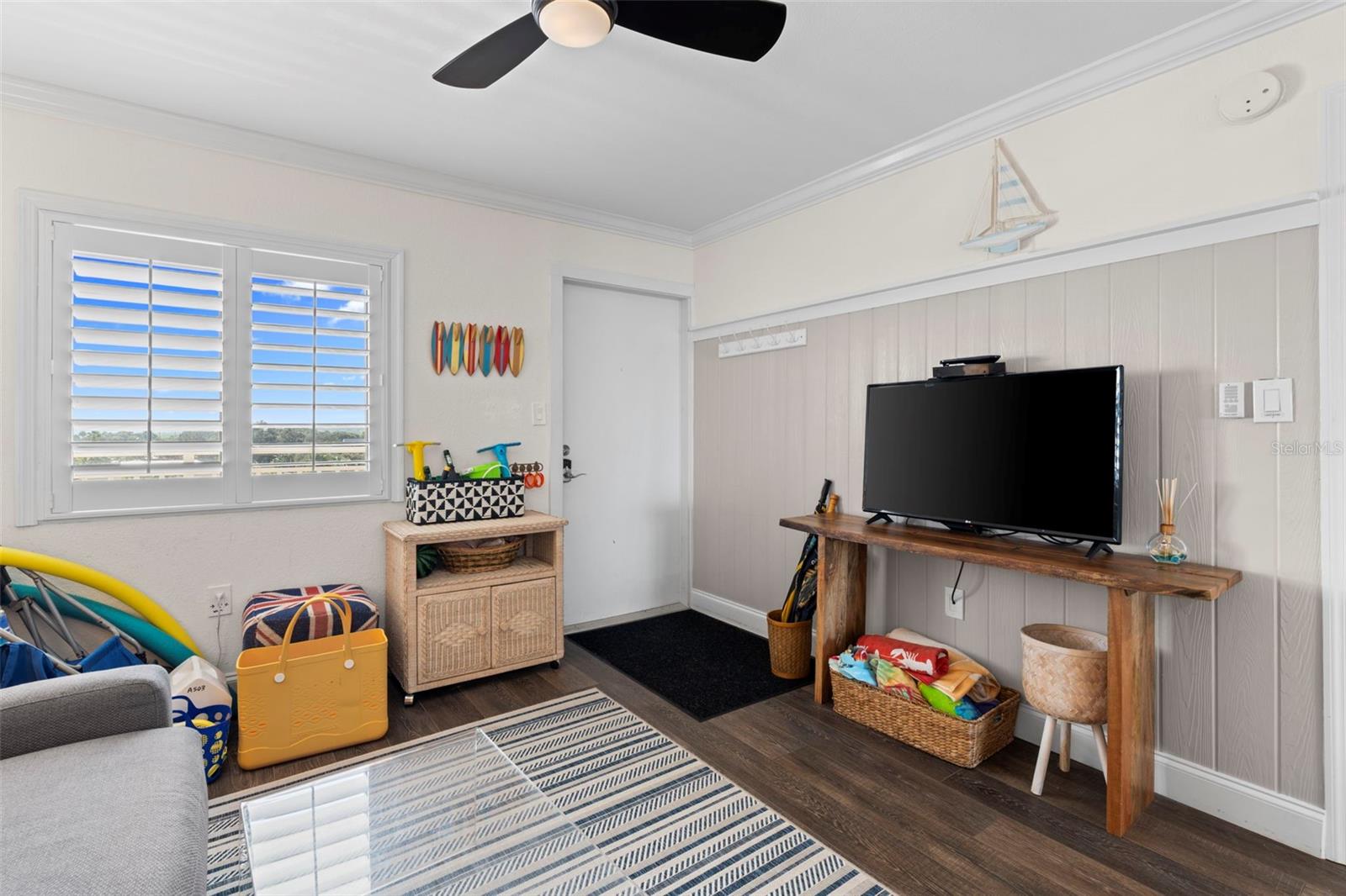 Image 4 of 40 For 2401 Atlantic Avenue 503a