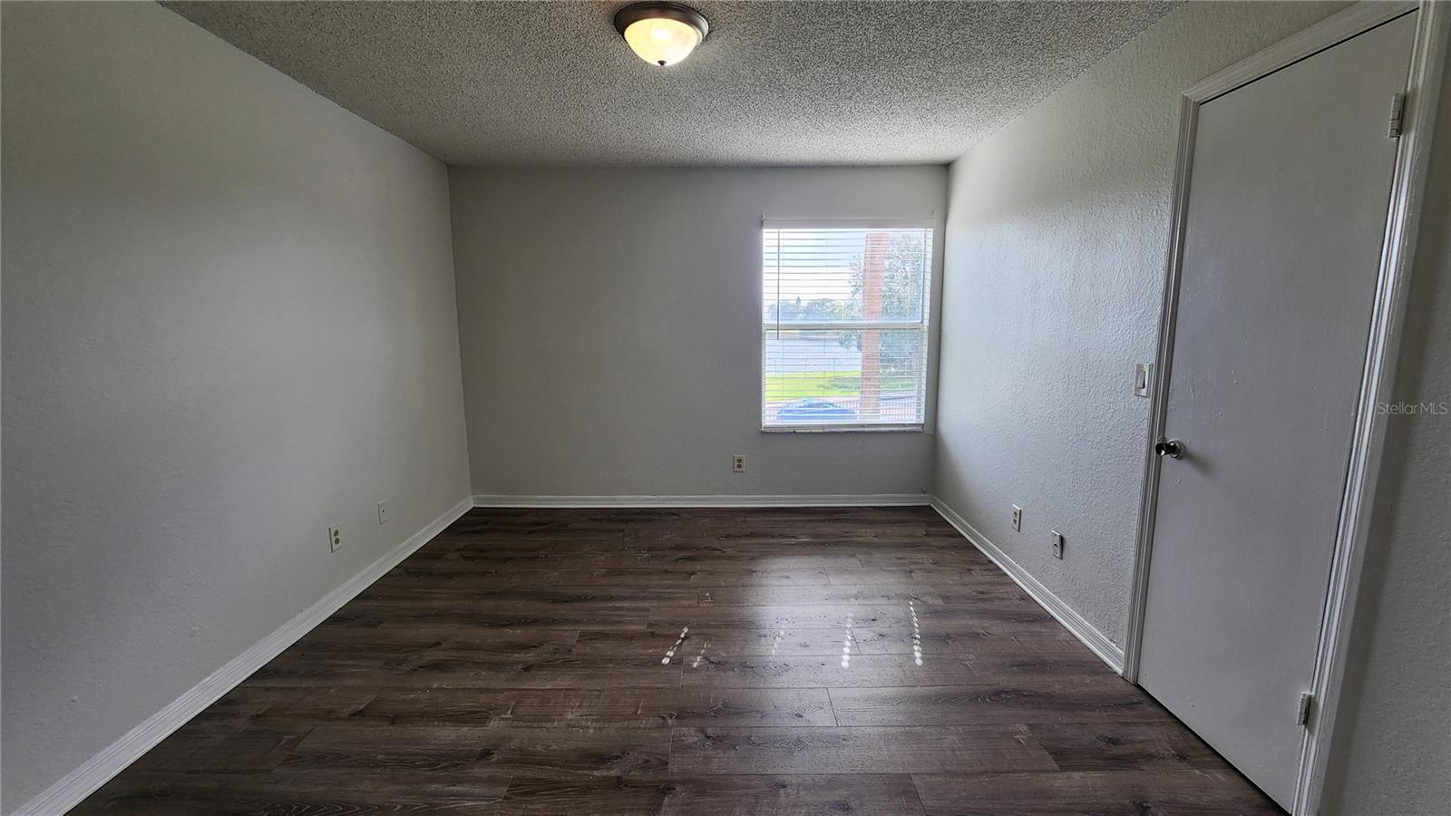 Image 19 of 22 For 4630 Commander Drive 1028