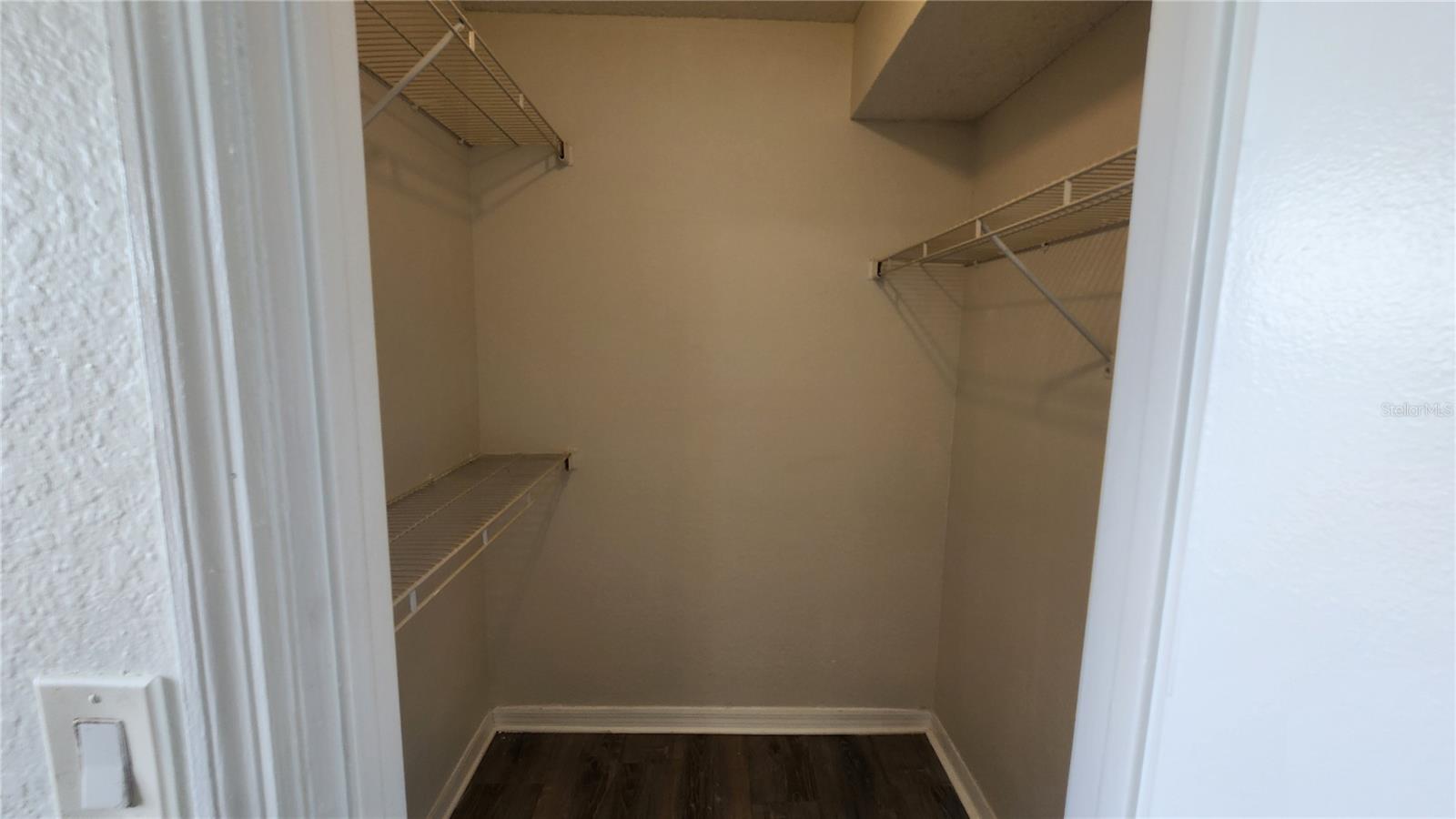 Image 21 of 22 For 4630 Commander Drive 1028