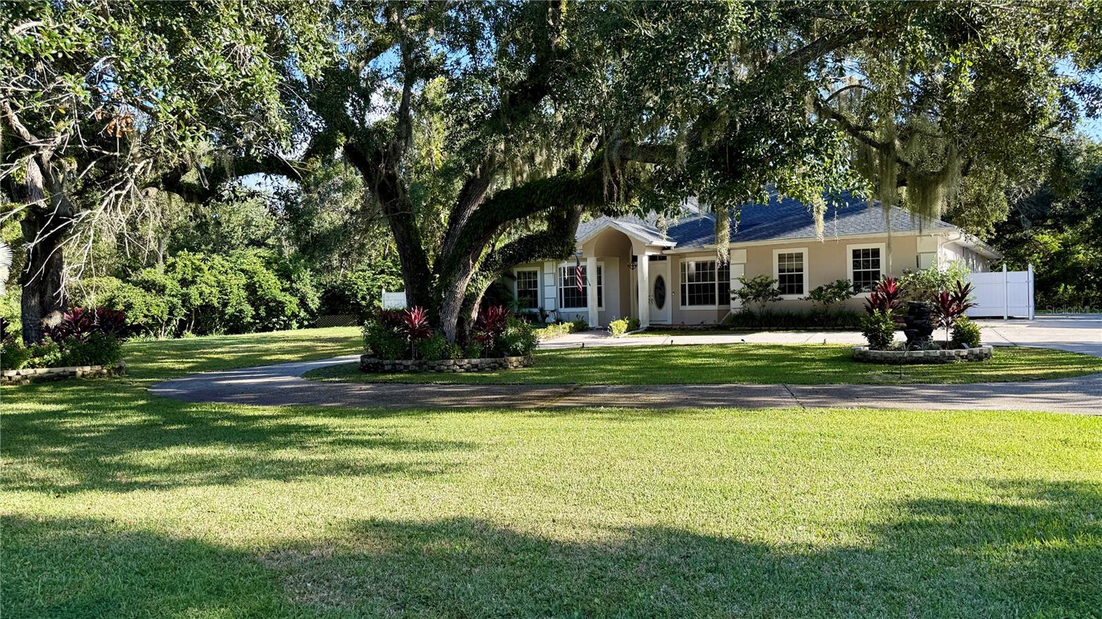 Image 2 of 64 For 3100 Pine Needle Trail