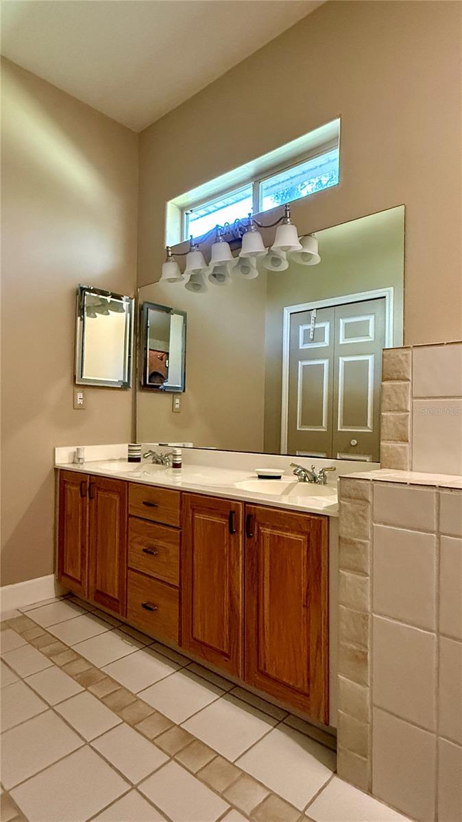 Image 32 of 64 For 3100 Pine Needle Trail