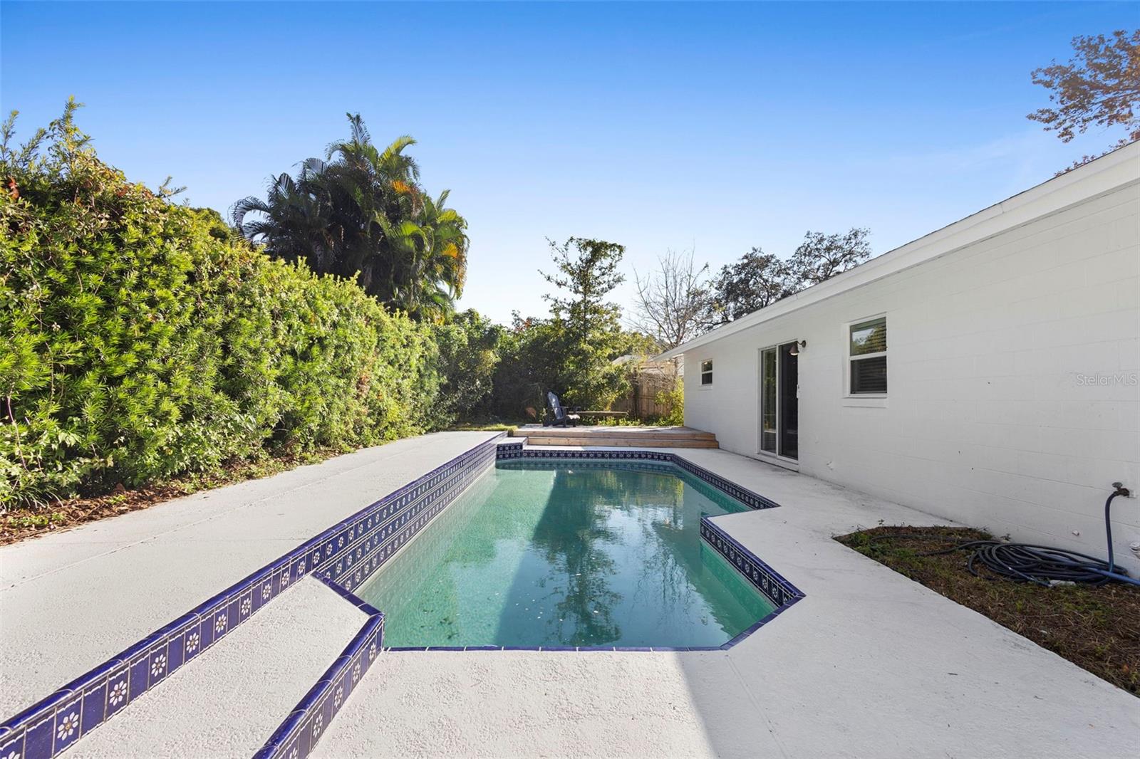 Image 18 of 23 For 10 Minnehaha Circle