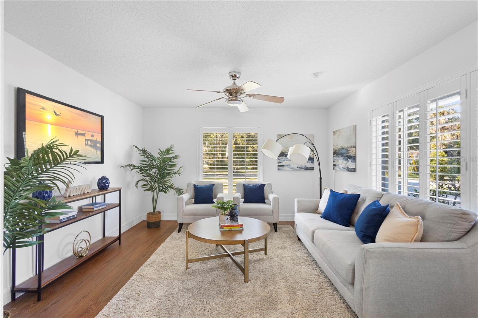 Image 2 of 23 For 10 Minnehaha Circle