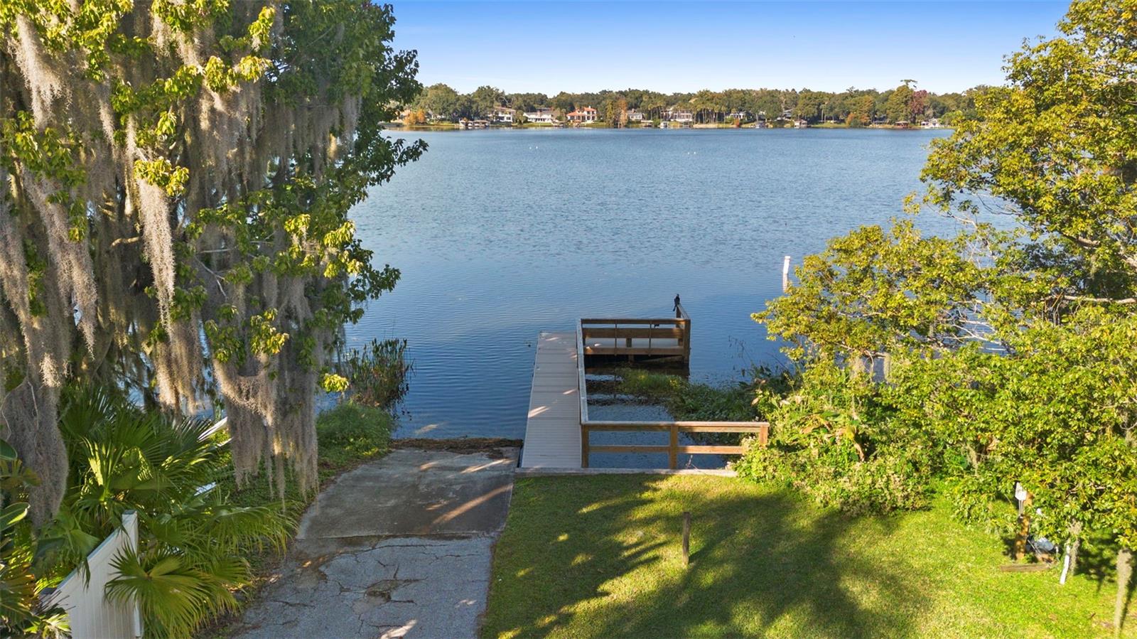 Image 20 of 23 For 10 Minnehaha Circle