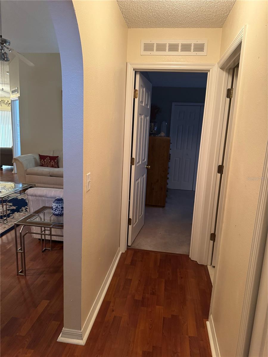 Image 8 of 15 For 122 Crown Colony Way