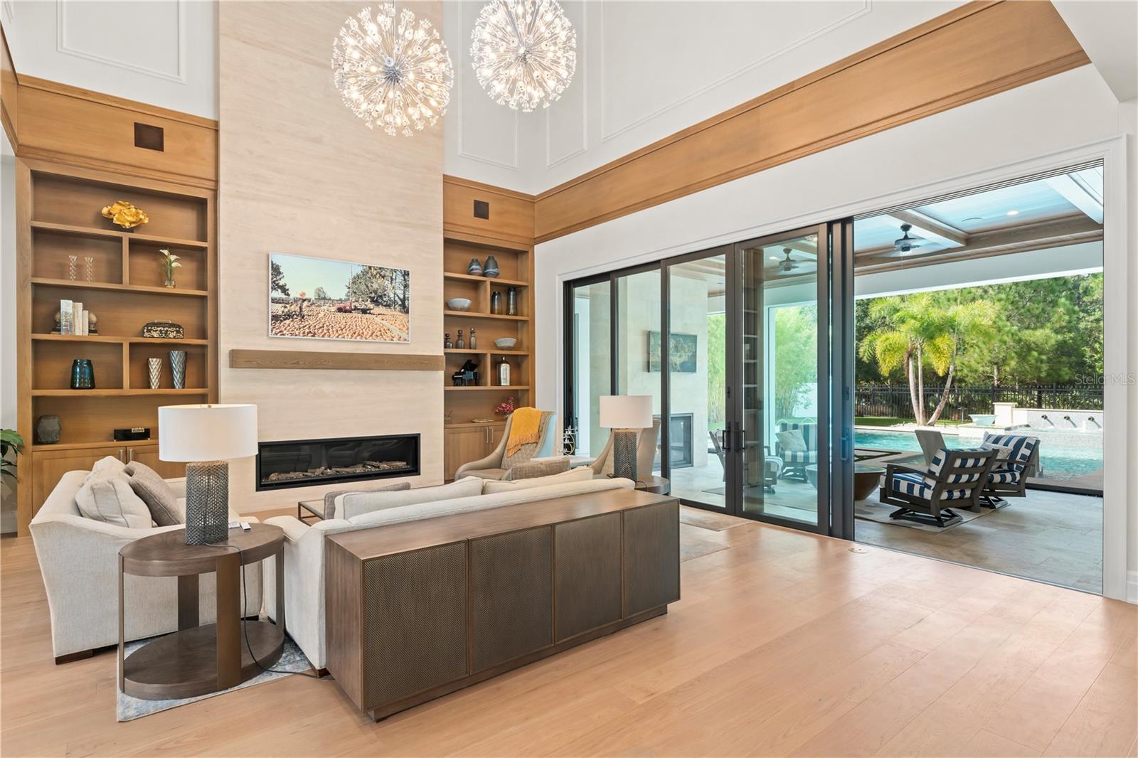 Image 14 of 47 For 10273 Summer Meadow Way