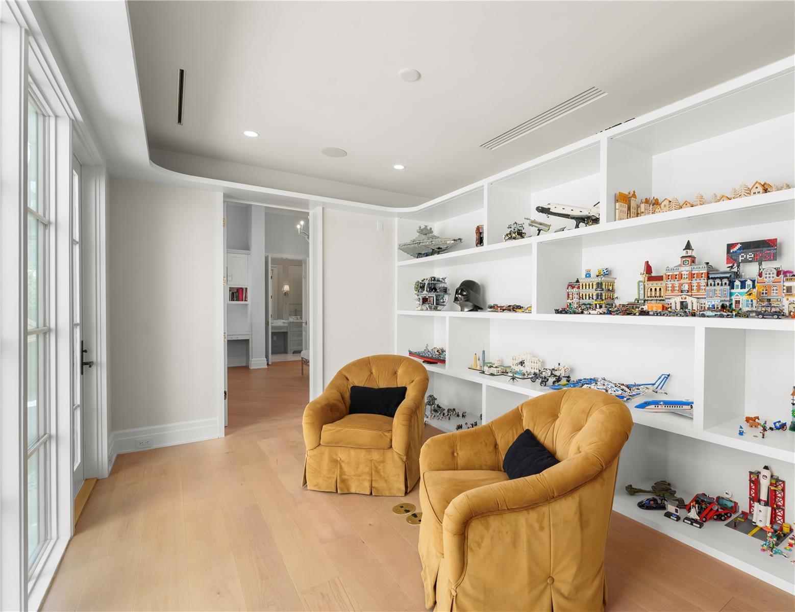 Image 30 of 47 For 10273 Summer Meadow Way