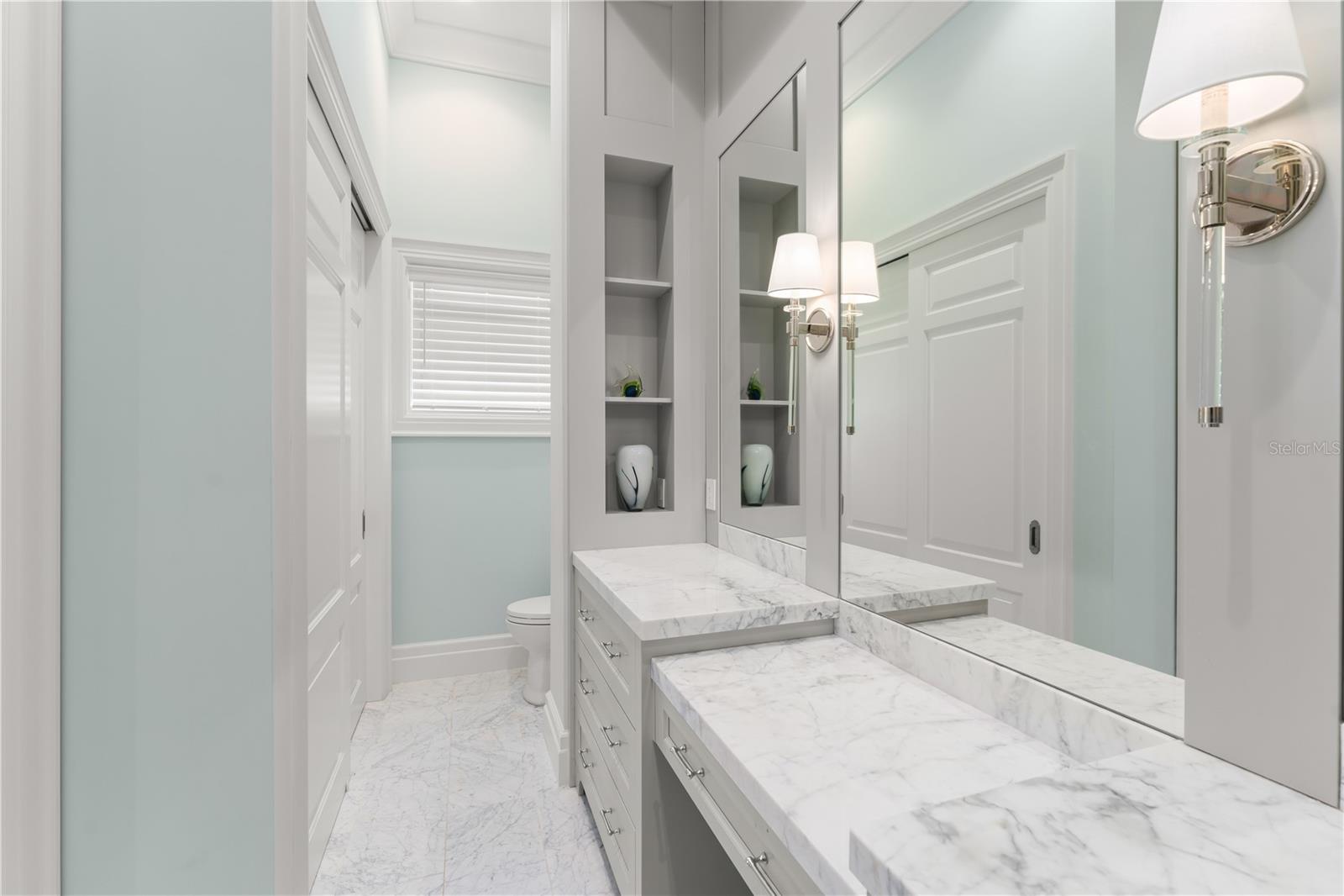 Image 33 of 47 For 10273 Summer Meadow Way
