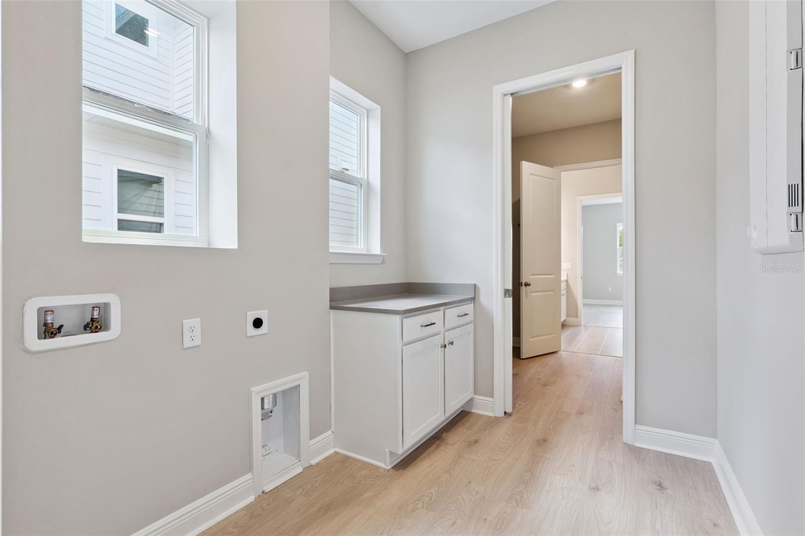 Image 18 of 29 For 6553 Rover Way