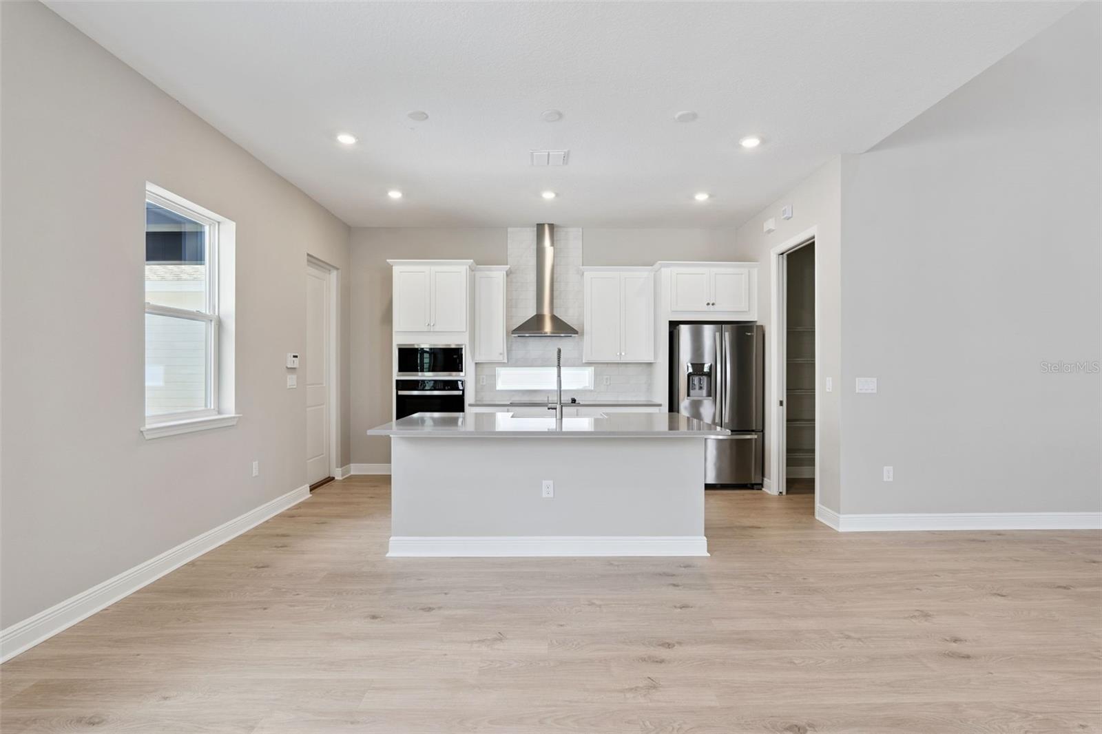 Image 9 of 29 For 6553 Rover Way