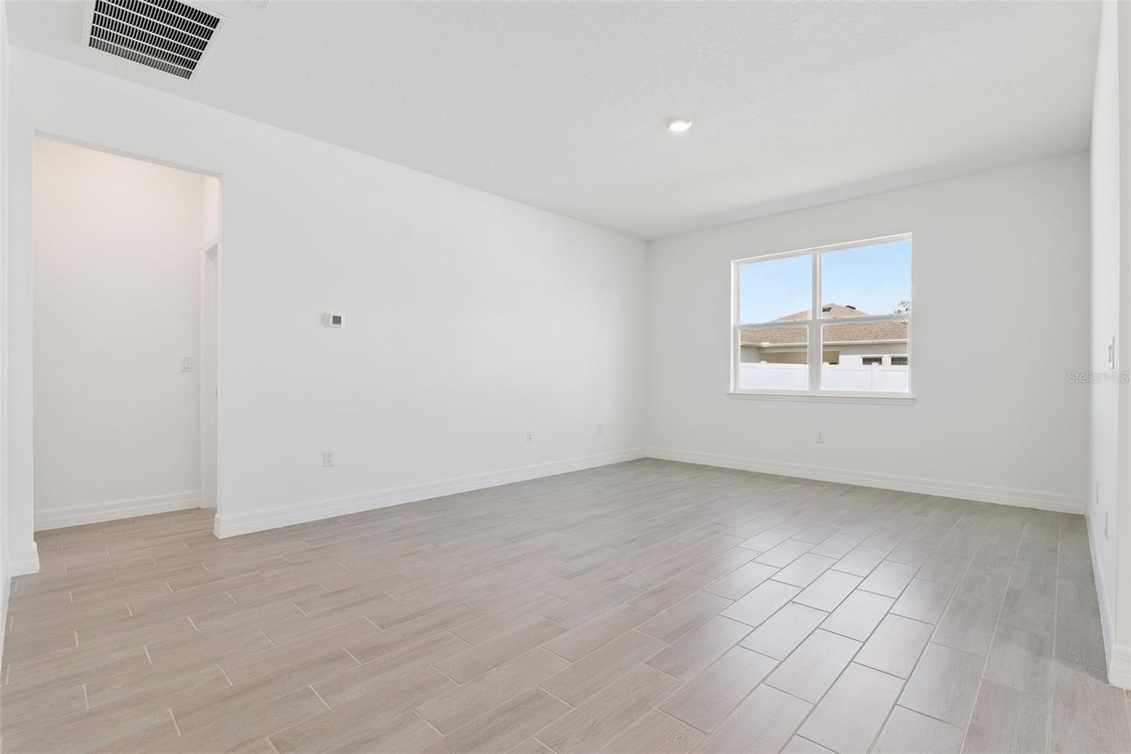 Image 14 of 27 For 5807 Wallis Lane