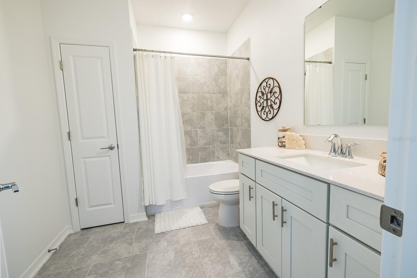 Image 15 of 19 For 4147 Pino Street